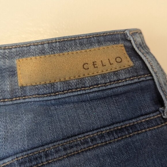 Cello Size 3 Distressed Skinny Jeans - Picture 12 of 16